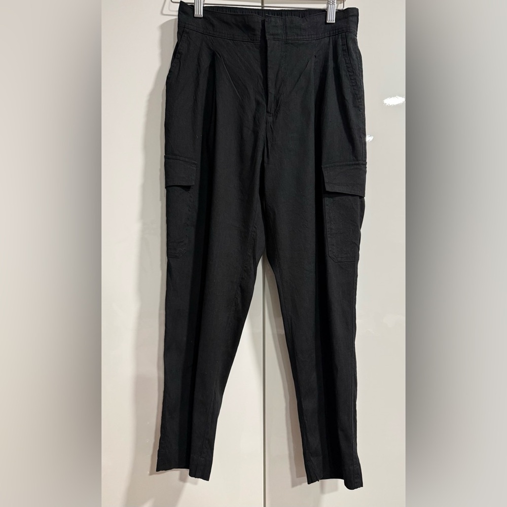 VINCE CARGO PANTS SIZE 4 BLACK